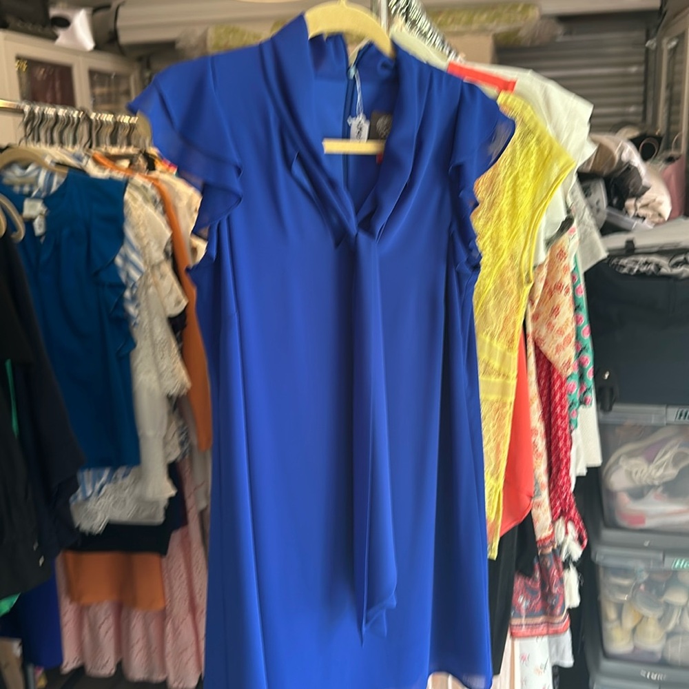 Vince Camuto Top